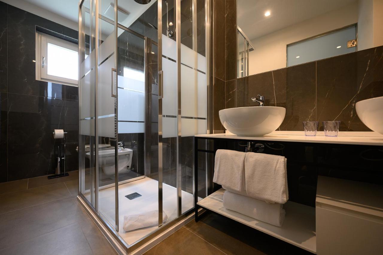 ריבה דל גארדה Villa Nicolli Romantic Spa Resort - Adults Only מראה חיצוני תמונה