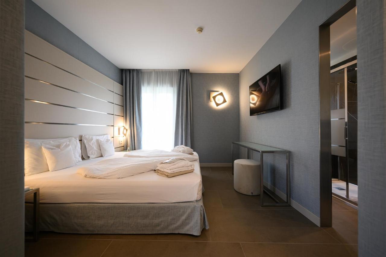 ריבה דל גארדה Villa Nicolli Romantic Spa Resort - Adults Only מראה חיצוני תמונה