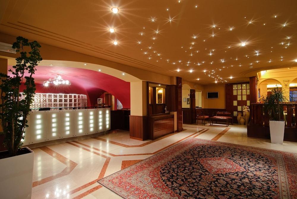 ריבה דל גארדה Villa Nicolli Romantic Spa Resort - Adults Only מראה חיצוני תמונה