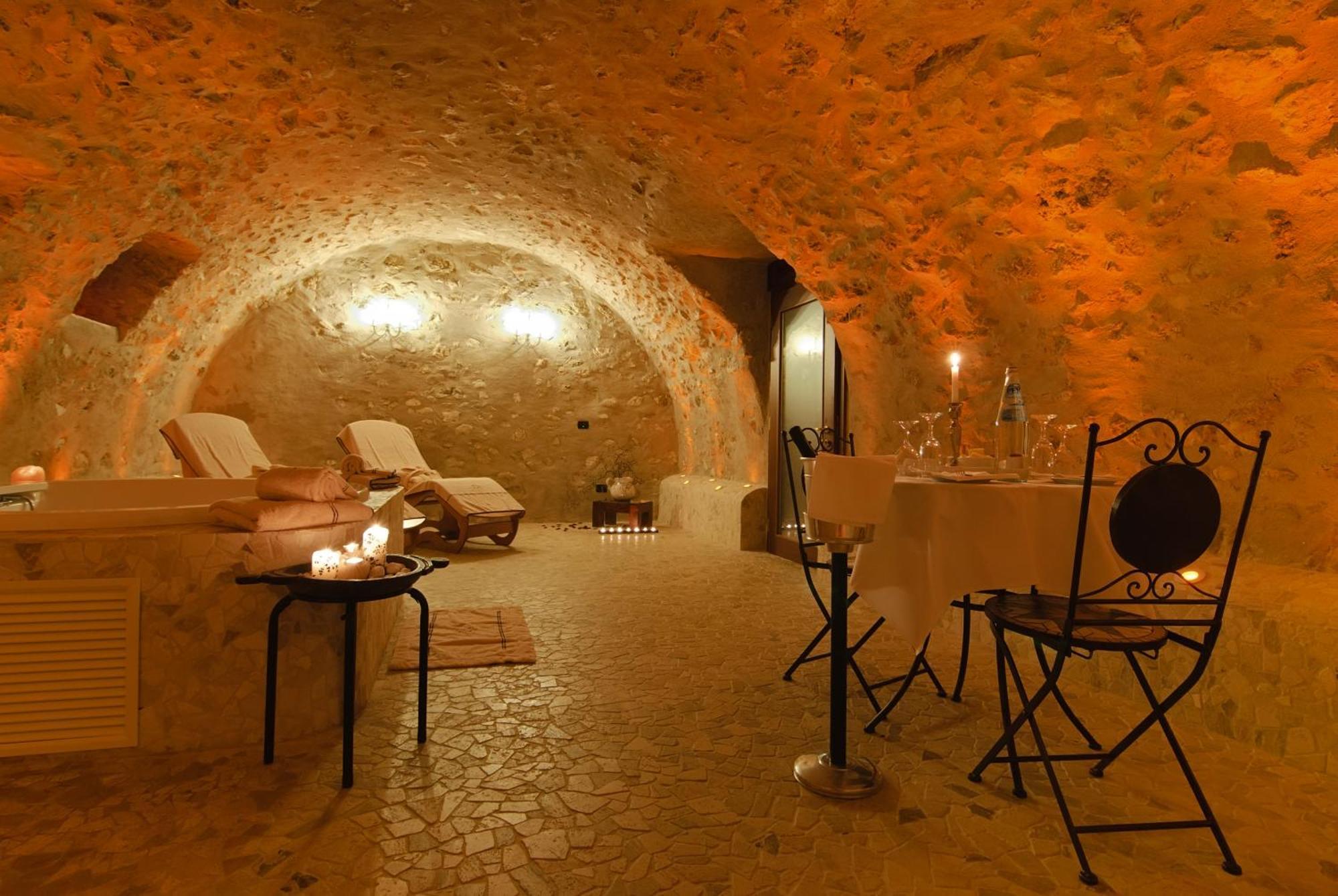ריבה דל גארדה Villa Nicolli Romantic Spa Resort - Adults Only מראה חיצוני תמונה