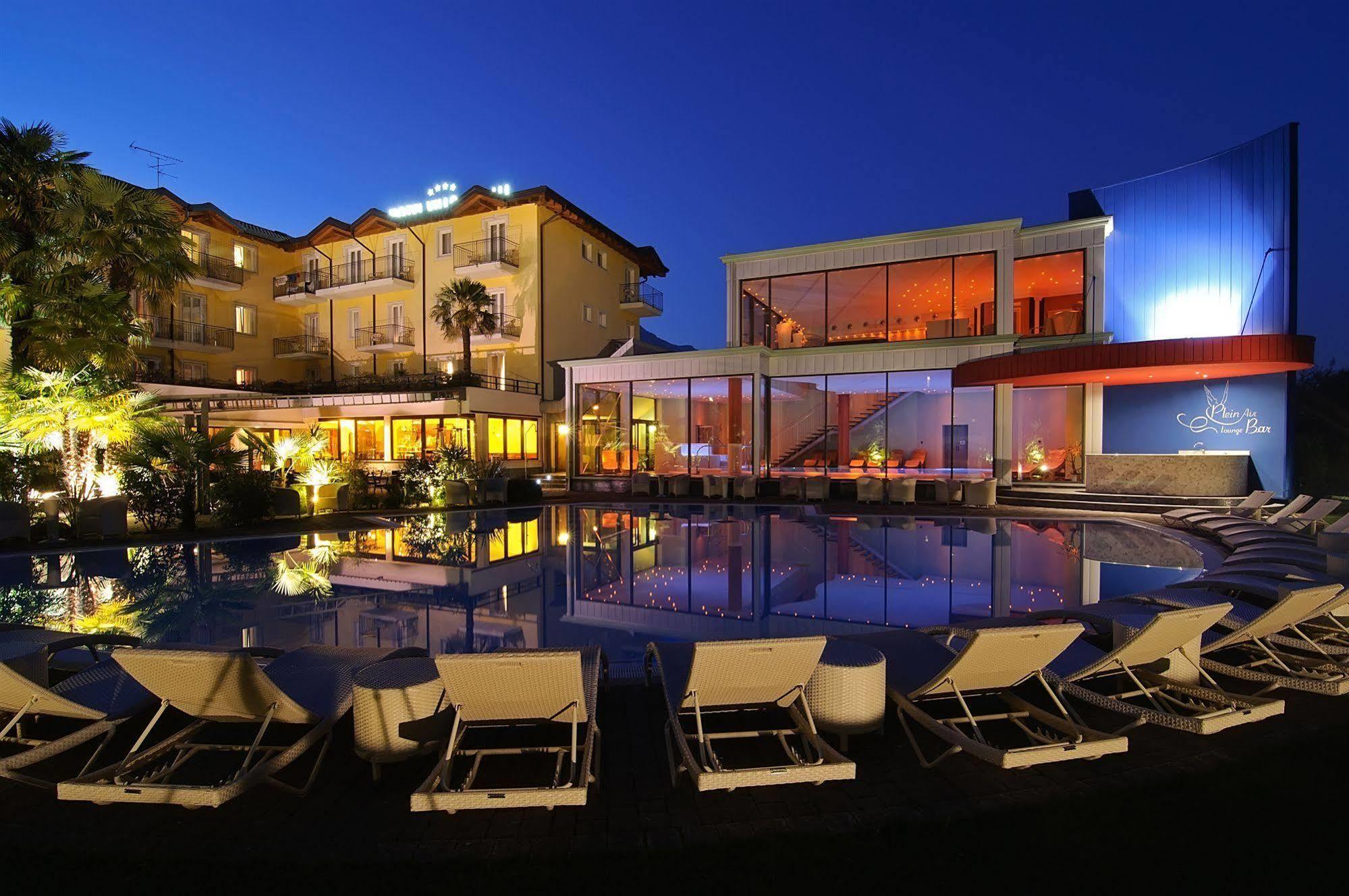 ריבה דל גארדה Villa Nicolli Romantic Spa Resort - Adults Only מראה חיצוני תמונה