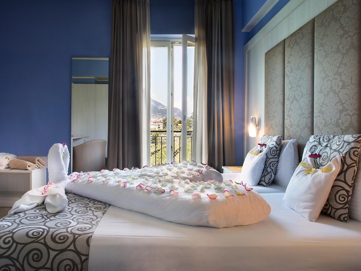 ריבה דל גארדה Villa Nicolli Romantic Spa Resort - Adults Only מראה חיצוני תמונה